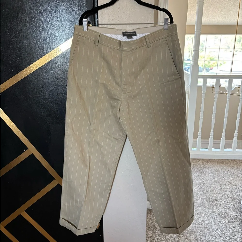 Banana Republic Men's Tan Pinstripe Pants 35/34
